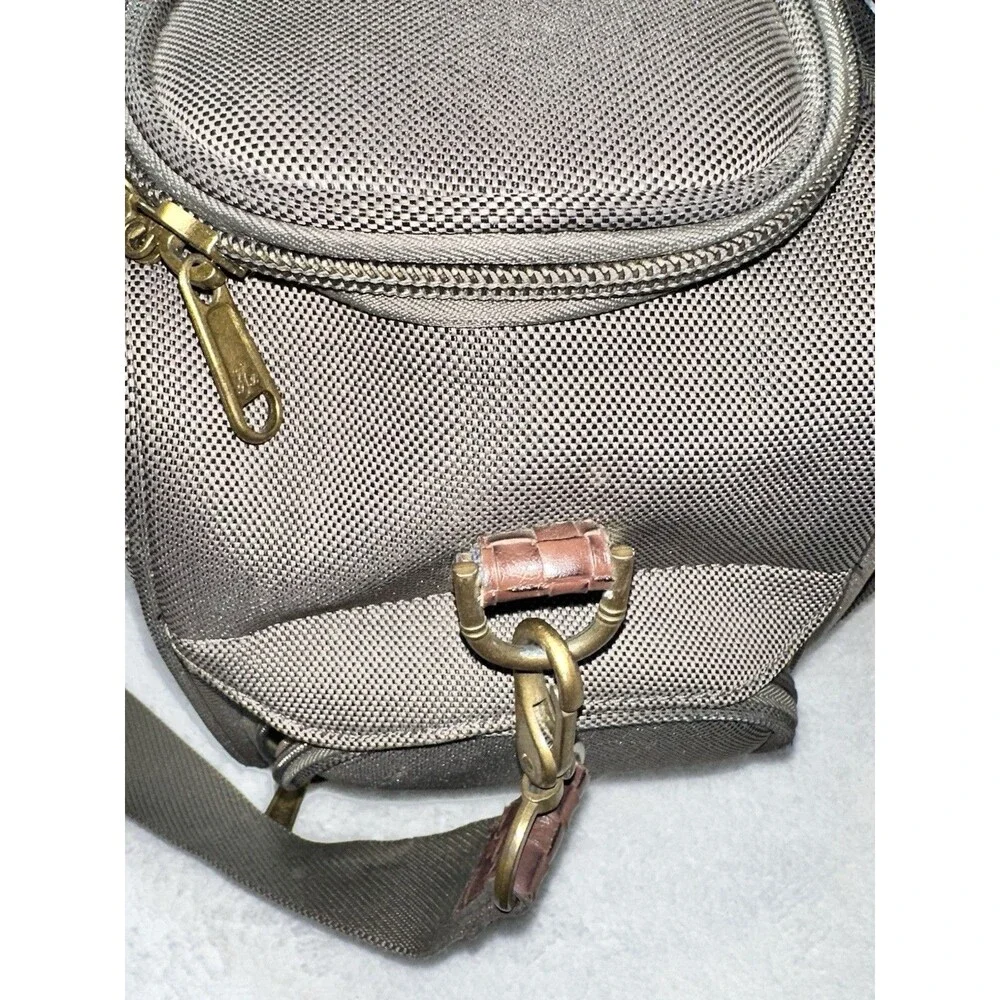 Tommy Bahama Essentials Travel Carry On Overnight Green Canvas Duffle Bag